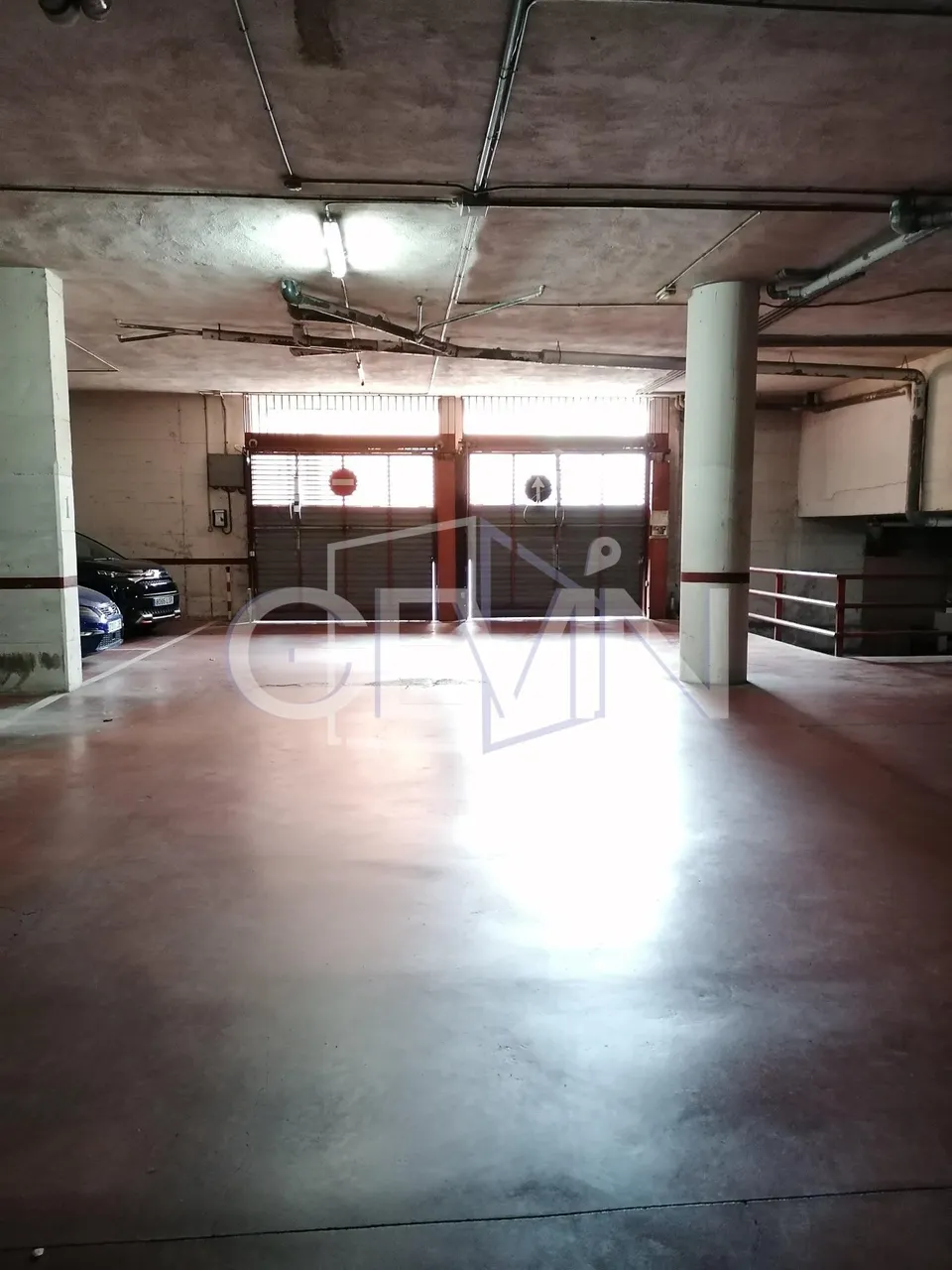 Plaza de Parking en venta en Santa Perpetua de Mogoda