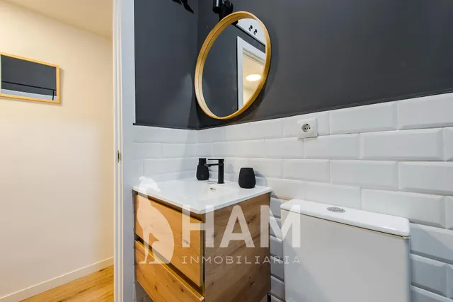 PISO REFORMADO A ESTRENAR DE 2 DORMITORIOS, 1 BAÑO Y 1 ASEO. — 16