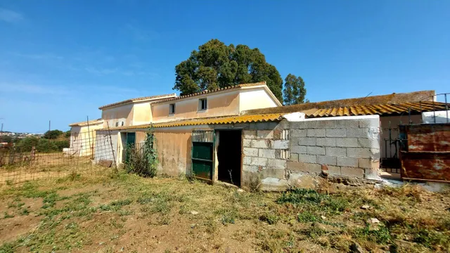 CORTIJO PARA TI Y TUS ANIMALES — 18
