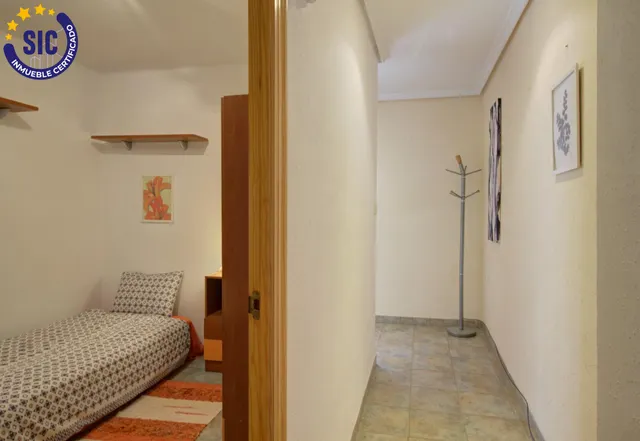 Espacio y comodidad en el centro de Almenara — 13