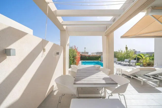 GRAN VILLA EN ALGORFA: 2 HAB, 3 BAÑOS - foto 5