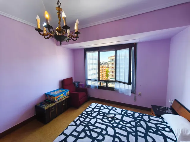 FANTASTICA OPORTUNIDAD 8º PISO 92m2 en AVENIDA GASTEIZ esq. Beato - LUZ Y VISTAS- 3 hab. para entrar a vivir o Actualizar — 20