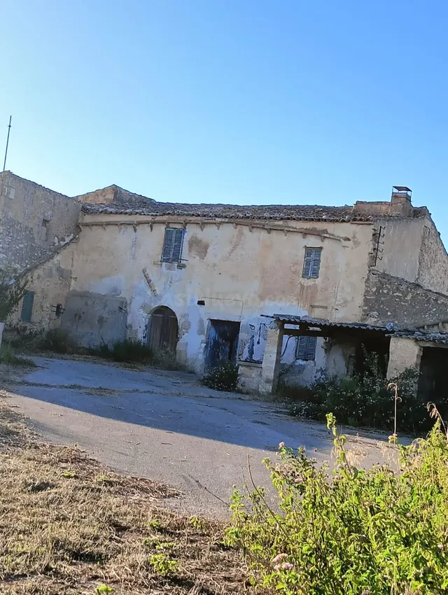 Finca Histórica de 46.437 m2: y con una construcción de 973m - foto 5
