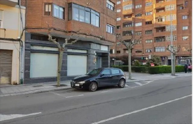 LOCAL COMERCIAL EN MARIANO ANDRÉS — 2