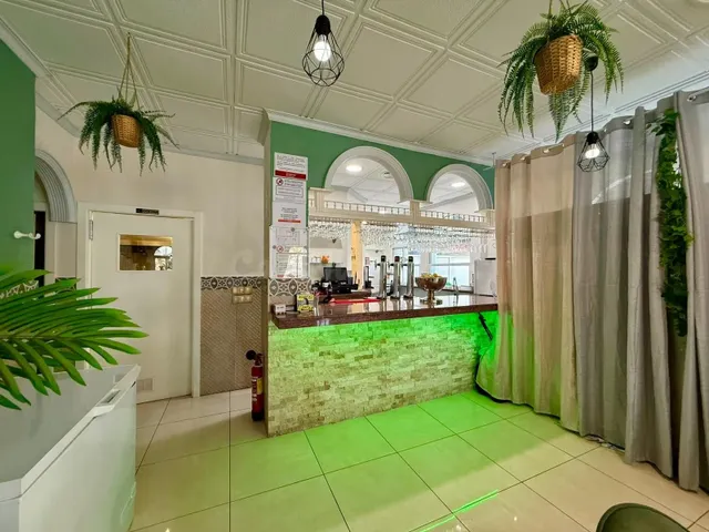 Local comercial 101m² en alquiler - Los secanos — 45