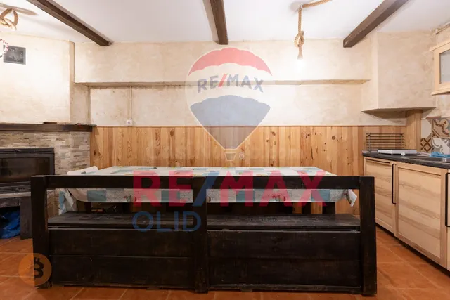 En venta Chalet adosado unifamiliar en Santovenia de Pisuerga — 4