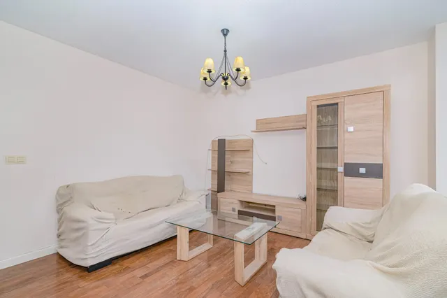 **OPORTUNIDAD EN CIJUELA – PISO DE 3 DORMITORIOS** — 3