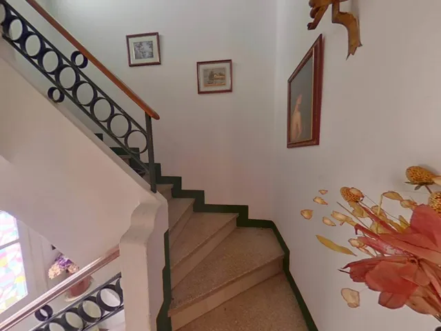 ESPECTACULAR CASA JUNTO A LA PLAZA DE  SAN MIGUEL. — 37