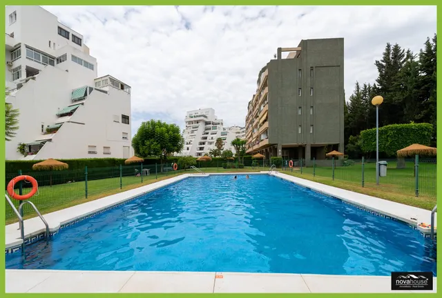 MAGNIFICO PISO ARROYO DE LA MIEL — 31