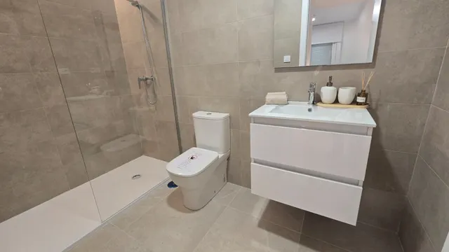 BUNGALOW CON PISCINA NUEVO A 5 MINUTOS DEL KELME — 25