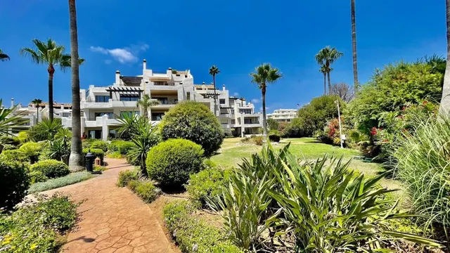 Apartamento 3 habitaciones 121m² en venta - Costa Del Sol - foto 2
