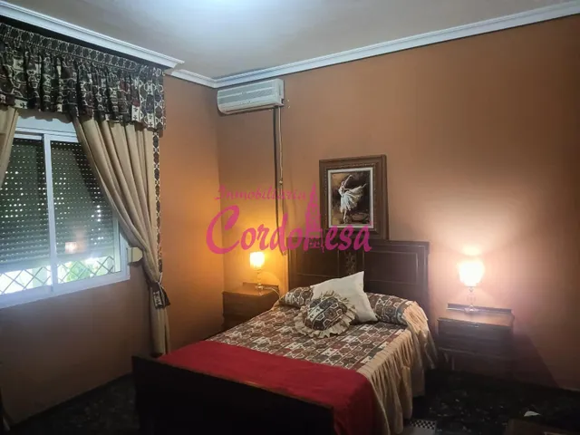 CASA EN CUEVAS BAJAS — 25
