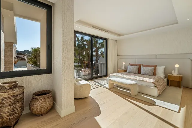 Villa 6 habitaciones 840m² en venta - Aloha — 28