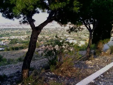 ++ESTUPENDO TERRENO URBANO++ — 2