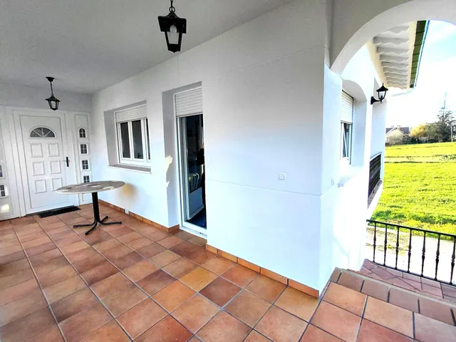 CASA INDEPENDIENTE CON JARDÍN — 21