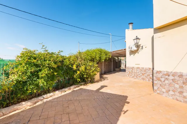 Finca rústica 4.180m2 de parcela con casa y piscina en las peñas (Fortuna) — 13