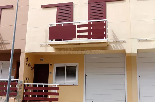 Se vende casa adosada OKUPADA en Calle Aflogidos Nº 15 Reale - foto 3
