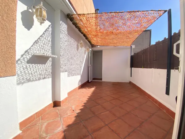 ÁTICO EXTERIOR CON TERRAZA, LUZ NATURAL Y PRIVACIDAD EN L’HOSPITALET — 17