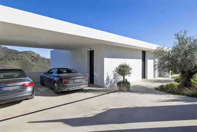 Villa 6 habitaciones 480m² en alquiler - Costa del Sol — 48