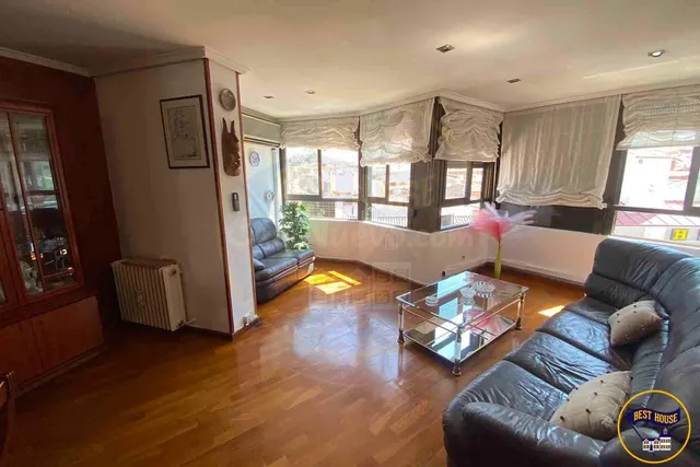 PISO EN VENTA EN PLENO CENTRO DE CUENCA — 12