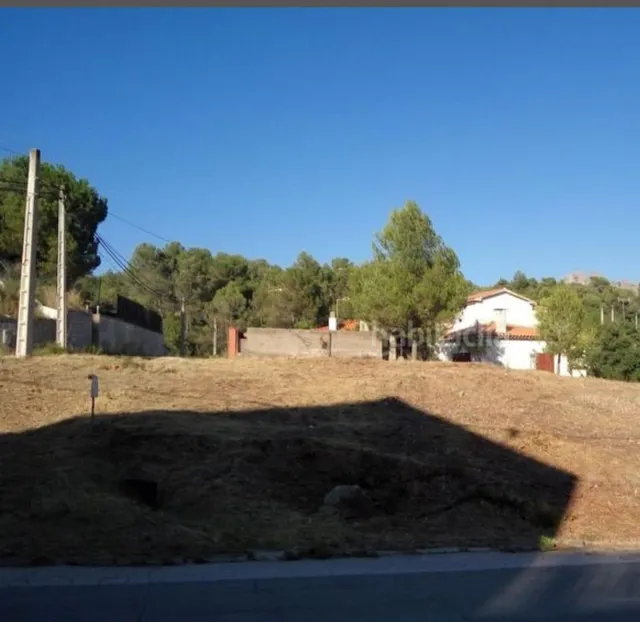 PARCELA EN VENTA EN MONTSERRAT PARK  - EL BRUC — 2