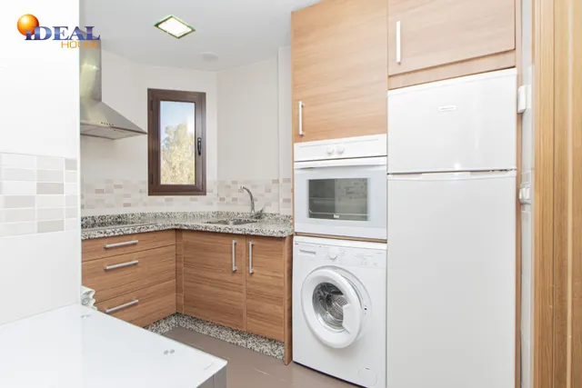 Ático a la venta en La Zubia ¡en rentabilidad! — 9
