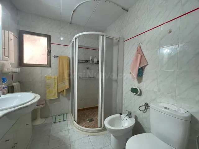 Gran vivienda con garaje, patio y solárium privado en Rojales — 17