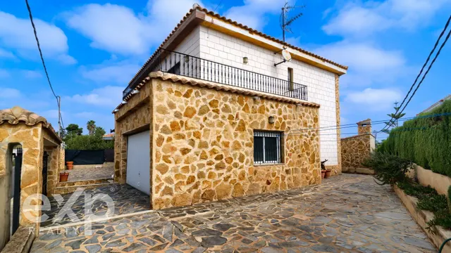 CHALET EN LOS LAGOS — 14