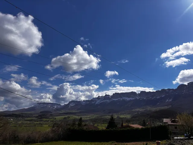 EN VENTA PRECIOSA PROPIEDAD EN EL VALLE DE MENA — 30
