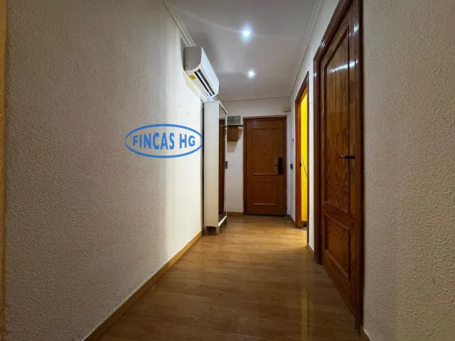 vivienda junto al museo Marq — 18