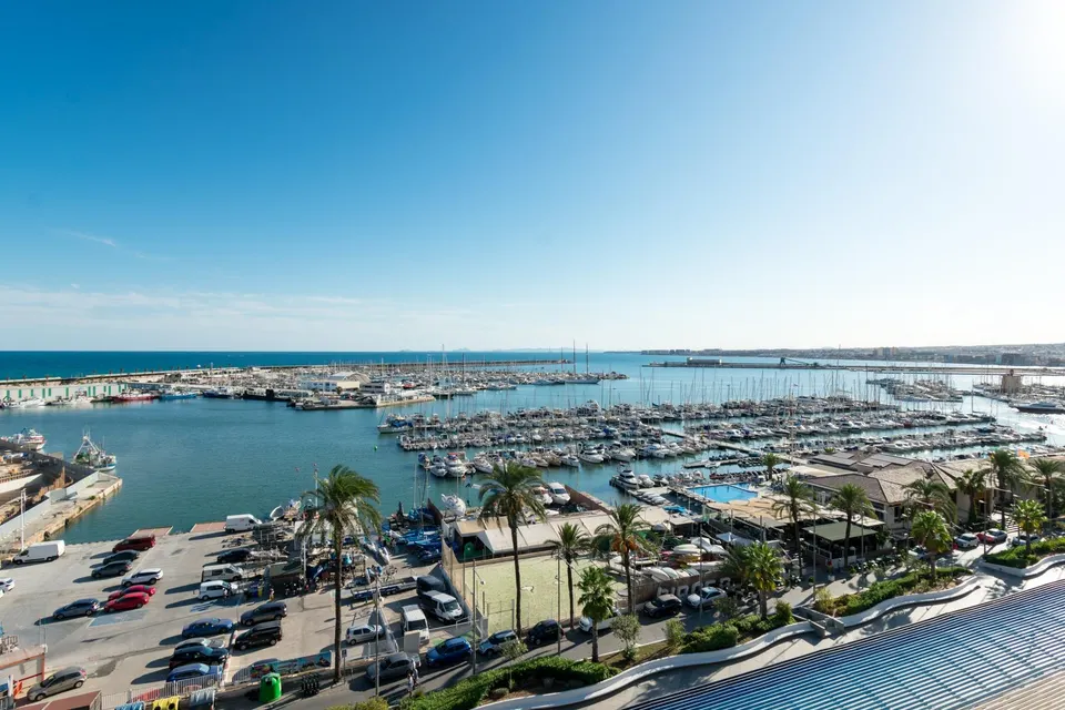 Apartamento a la venta en el Paseo Vista Alegre
