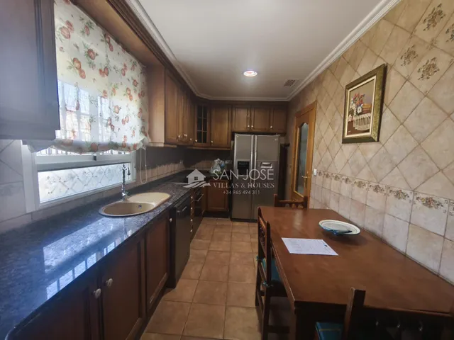 SE ALQUILA BUNGALOW AMUEBLADO EN BUEN ESTADO EN ASPE — 12