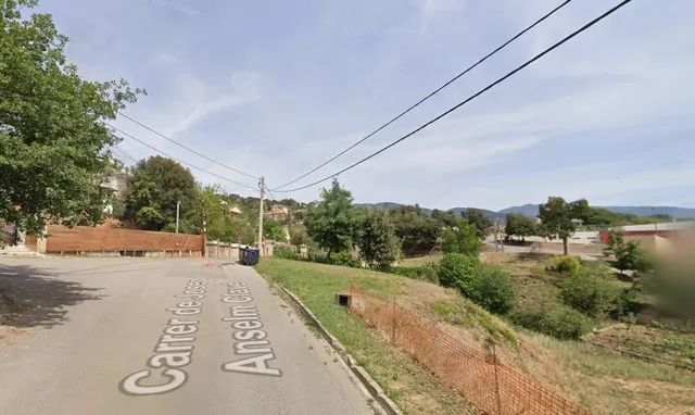 Oportunidad Ñúnica en Ca l'Esmandia: Parcela Ideal para Tu  - foto 2