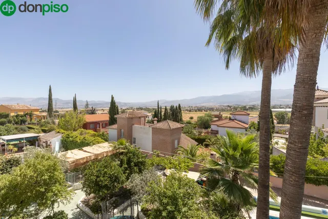 ESPECTACULAR CASA CON PISCINA EN LAS GABIAS — 45