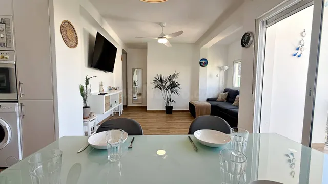 APARTAMENTO CON 3 DORMITORIOS EN EL CORAZÓN DE NERJA - foto 3