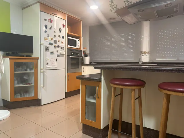 Luminoso piso de 3 habitaciones en Aldaia. — 6