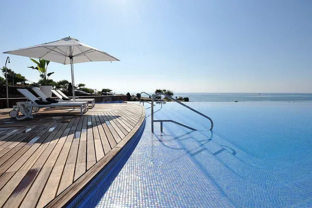 Exclusive Launch | Ático de Lujo con Vistas al Mar en Las Co - foto 5