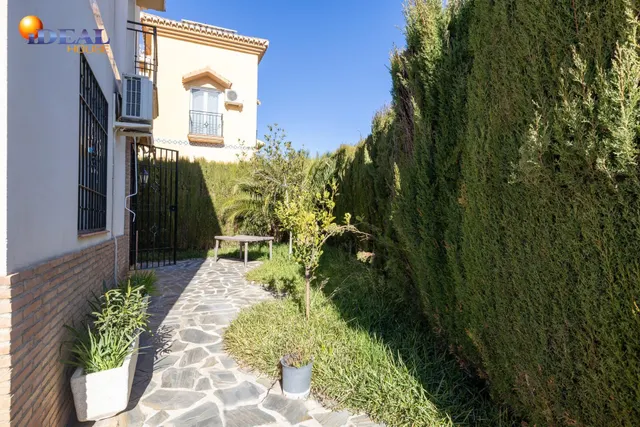 MAGNÍFICO CHALET EN URB. SUEÑOS DE CADIMA, ALHENDIN — 49