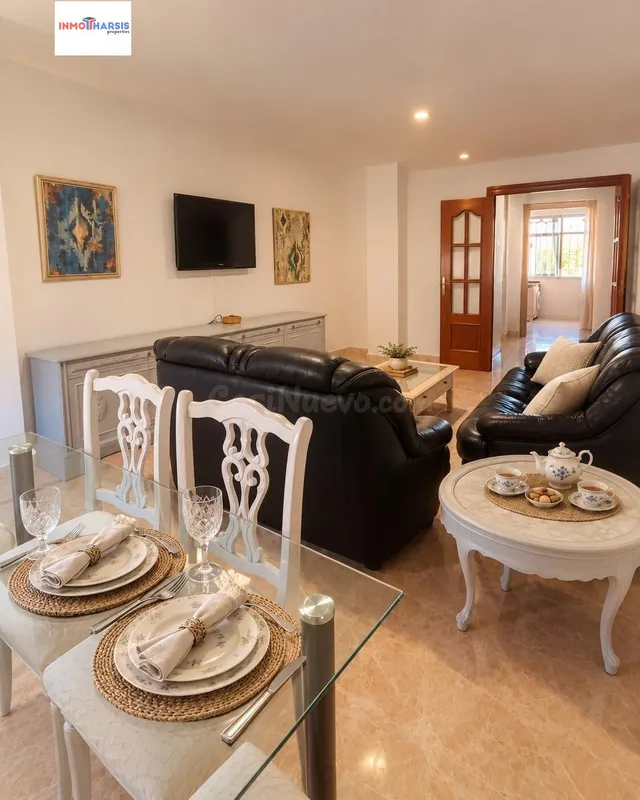 PISO AMPLIO Y LUMINOSO DE 4 habitaciones – IDEAL PARA ESTUDI