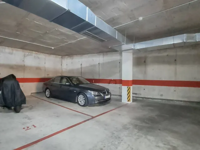 Amplio Apartamento en Esquina en Planta Baja con Terraza Acristalada y Jardín Privado en Green Hills — 45