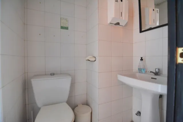 Bar 90m² en venta - Centro — 16