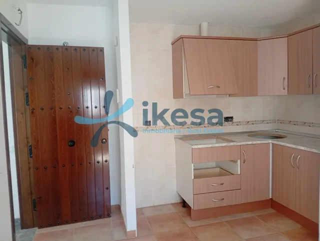 Se vende Piso en la localidad de Paterna del Río - foto 4