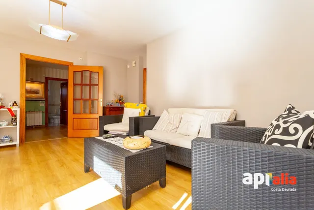 CHALET EN EL CENTRO DE SALOU 5 habitaciones — 32