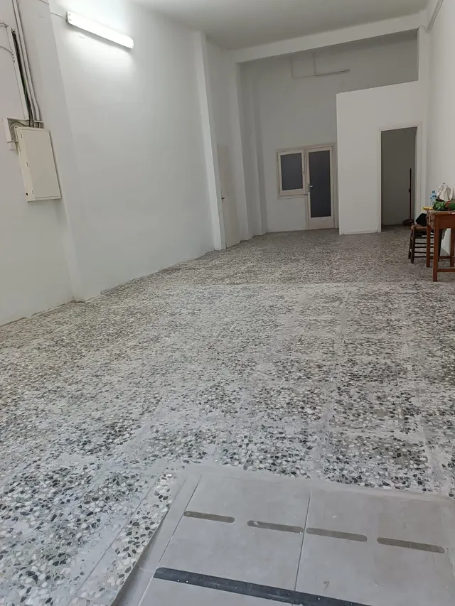 Oportunidad de negocio. Local comercial en alquiler en Viladecans. — 5