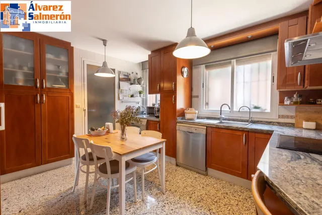 Exclusiva vivienda premium en La Zubia — 14