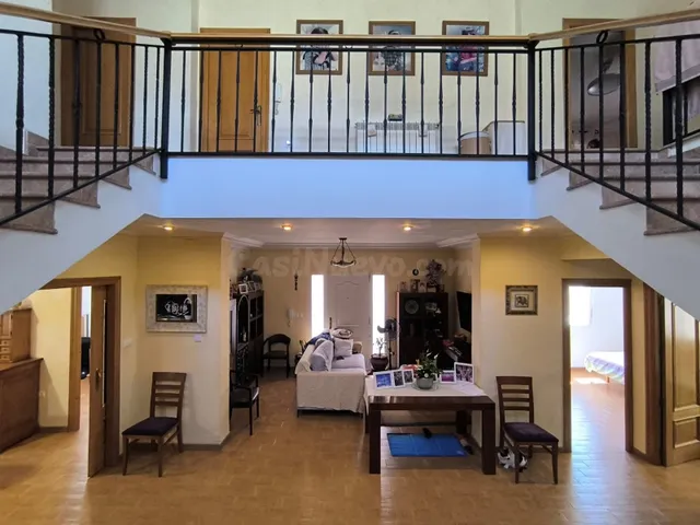 Villa 6 habitaciones 300m² en venta - Ayuntamiento — 4