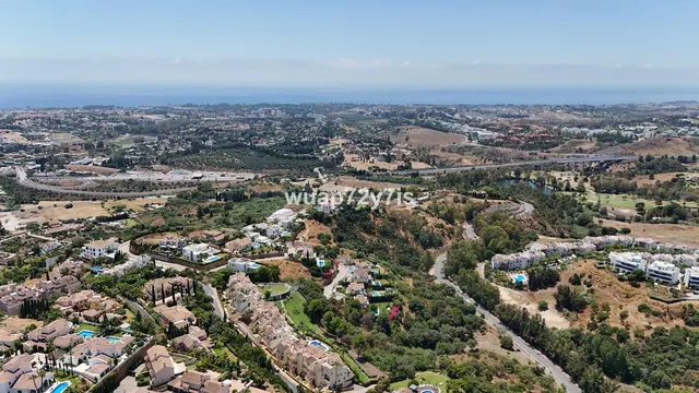 Parcela 3000m² en venta - El Madroñal - foto 4