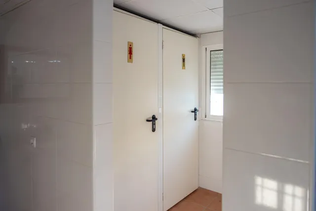 PARCELA CON CASA JUNTO A MONTECASTILLO — 11
