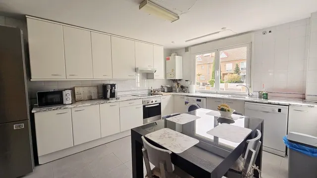 ÚLTIMA HABITACIÓN CON GASTOS INCLUIDOS EN CHALET A COMPARTIR DE VILLANUEVA DE LA CAÑADA — 2