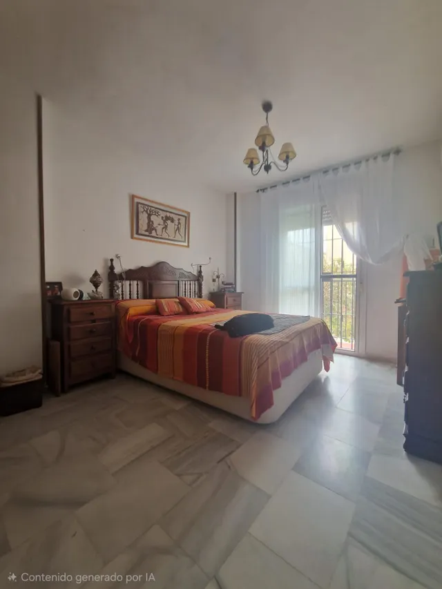 ADOSADO CON ENCANTO EN EL ALMENDRAL — 27